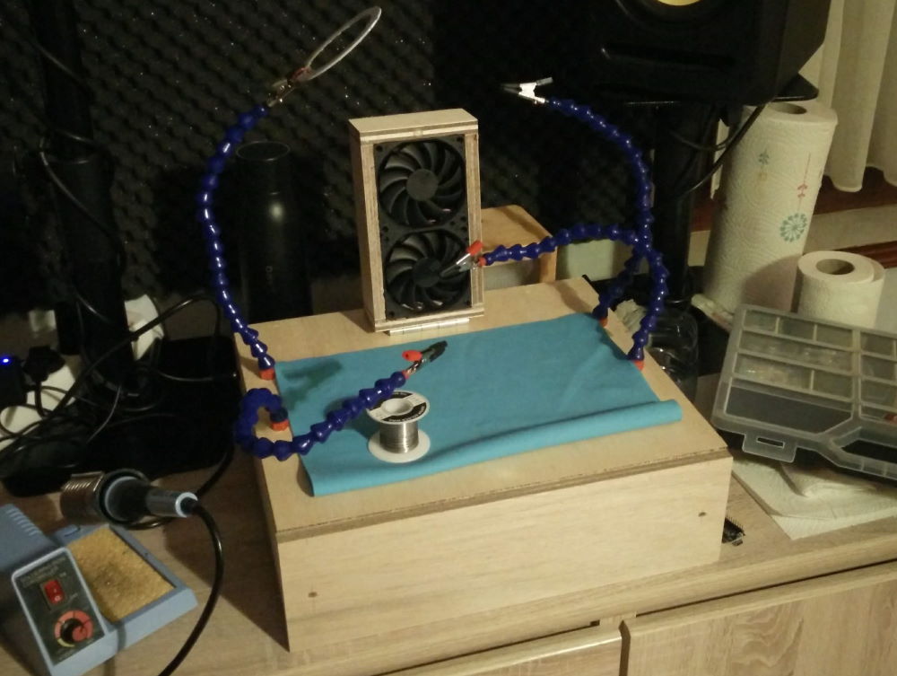 DIY soldering station
